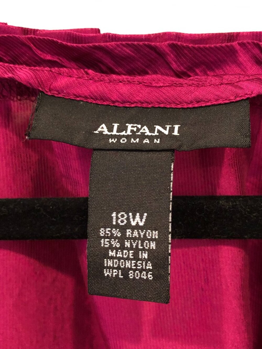Alfani Top 18W Raspberry - Picture 2 of 14